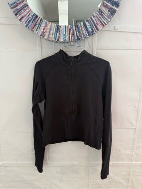 lululemon athletica Black Quarter-Zip Crop Top